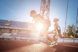 女性在电竞！从玩家变成LCK全球制作人