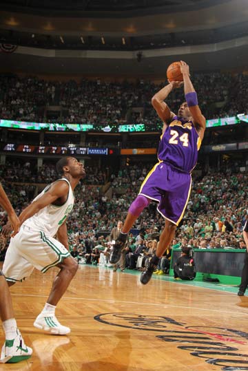 队展示出新 队展示出新