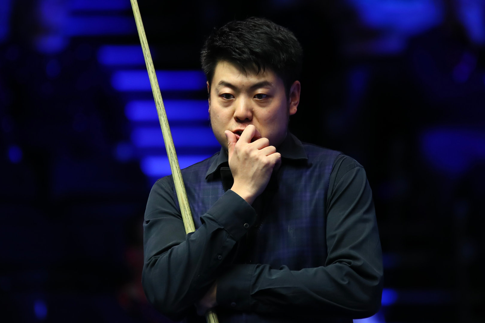 扳回两球 扳回两球